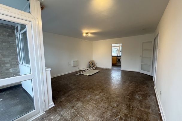 Southview Court, Woking, Surrey, GU22 - Photo 1