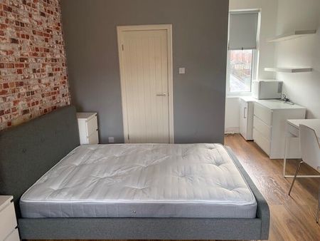 Annesley Road, Hucknall, NG15, Nottingham - Photo 4