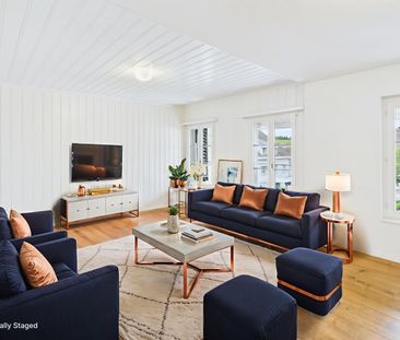 Historisches Wohnen trifft modernen Komfort 4-Zimmer-Wohnung in Gro... - Photo 3