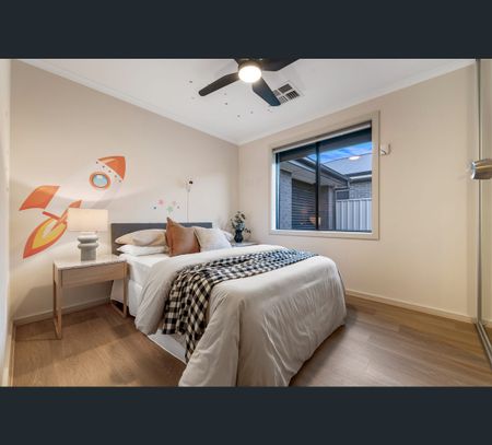 6 Drupe St, Munno Para West, SA 5115 - Photo 5