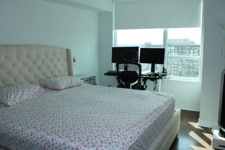 For Lease - 208 Enfield Place Unit# 2807, Mississauga, Ontario - Photo 4