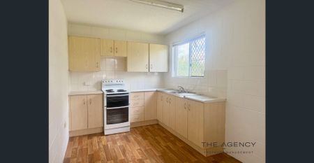 In convenient location & Recently Painted - Photo 5