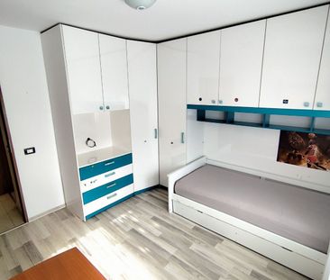 Grigorescu strada Fântânele -2 camere separate - Mobilat modern - Fotografie 3