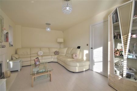 4 bedroom house to rent - Photo 3