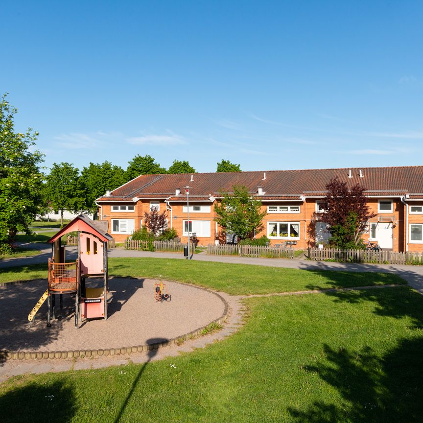 Drottning Kristinas väg 69 F - Foto 1