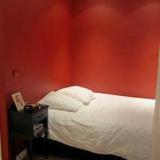 Logement à Paris, Location meublée - Photo 1