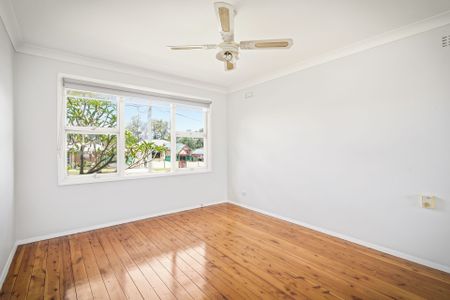 61 Barry Street, Cambridge Park - Photo 2