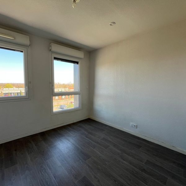 Location Appartement 1 pièce 19m² AUZEVILLE TOLOSANE 31320 - Photo 1