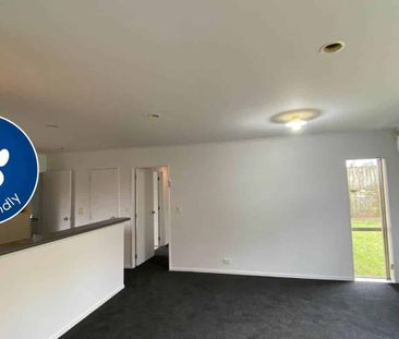 RENOVATED Three bedroom family home with alarm... - Photo 5