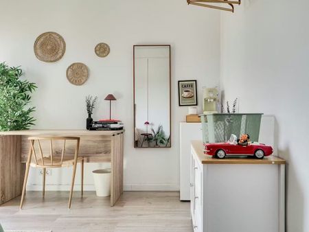 Passeig de Valldaura, Barcelona, Catalonia 08016 - Photo 5