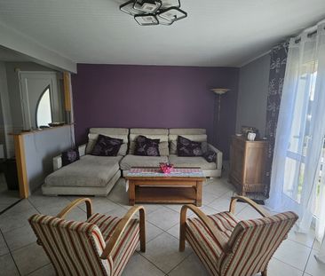 Location Maison 6 pièces 112m² POITIERS 86000 - Photo 1