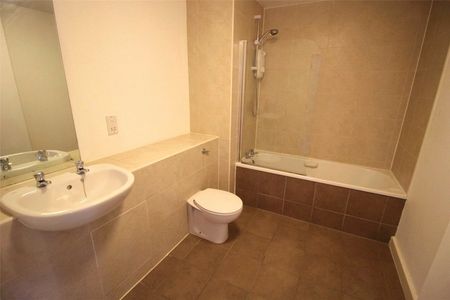Madison Court, 52 Broadway, Salford Quays, Salford, M50 2UD - Photo 5