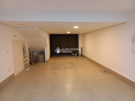 Casa com 3 quartos e 203m² para alugar em Higienópolis, Porto Alegre. - Photo 4