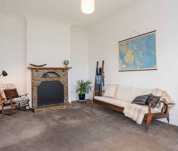 North-facing Character Home - Photo 4