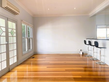 125 Gladstone Avenue, Northcote VIC 3070 - Photo 3