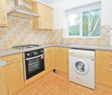 2 bedroom apartment to rent - Photo 2