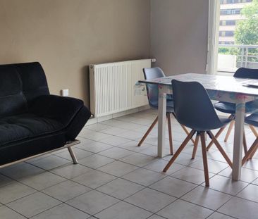 Location Appartement 2 pièces Meublé 49m² CHAMBERY 73000 - Photo 1