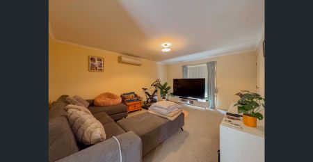 Low Maintenance Living in Murlong - Photo 4