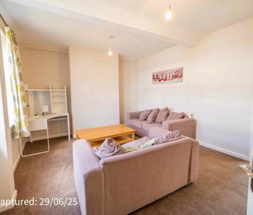 50, Etty Avenue - Photo 2