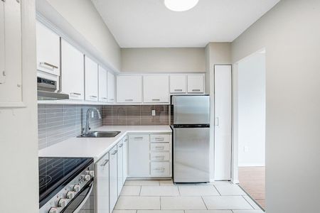 4020 Boulevard Saint-Jean, Montréal, QC - Photo 4