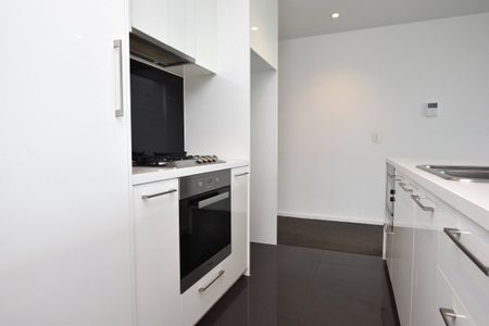 1405/601 Little Lonsdale Street - Photo 2