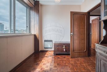 Apartamento T4 em Porto