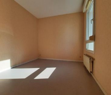 Louer appartement 4 pièces de 77 m² - Photo 5