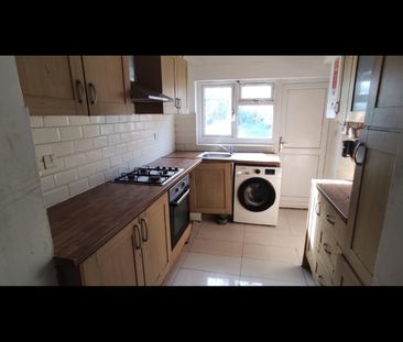 Room in a Shared Flat, Monks Park, HA9 - Photo 3