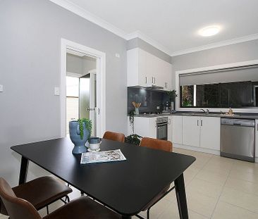 Fabulous Family Home! - Photo 4