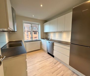 Indbydende lejlighed med fransk altan i Skibhus kvarteret - Foto 2