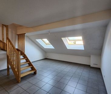 Location Appartement P2 Duplex Saint-julien-en-genevois - Photo 2