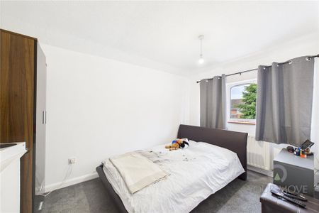 3 bedroom terraced house to rent - Photo 5