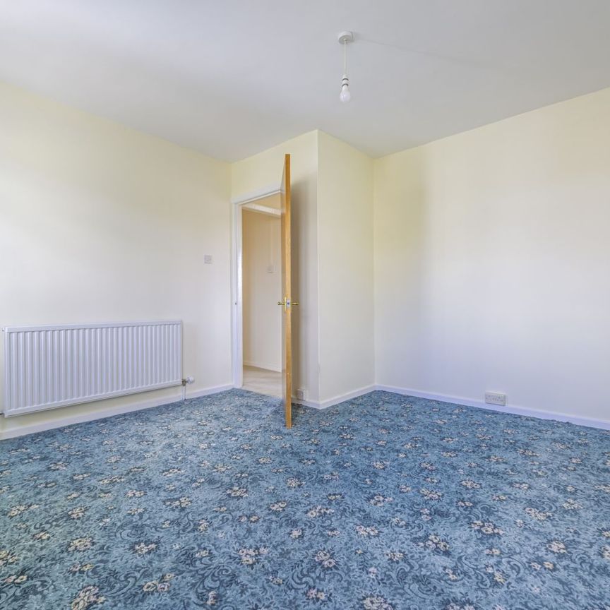 3 Bedroom - Photo 1
