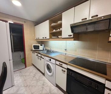 Calle del Cabo Machichaco, Madrid, Community of Madrid 28053 - Photo 6