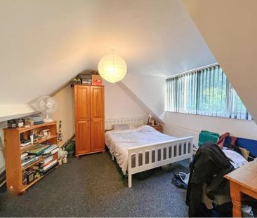 6 Bed Semi-Detached House, Springvale Road, S6 - Photo 5