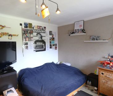 Ruime woning met tuin en garage nabij de Tassche - Photo 4