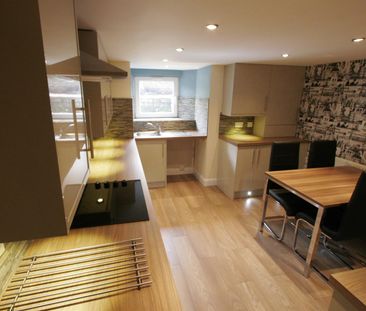 Ashville Avenue, Hyde Park, LS6 1LX, Leeds - Photo 5