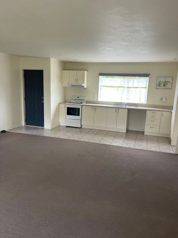 Property Management3 Gina Avenue, Ranui - Townhouse for Rent - Photo 5