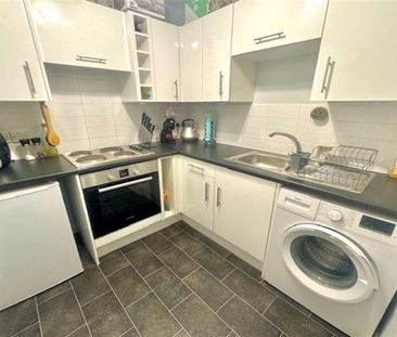 Wellow Court, SO18 - Photo 6