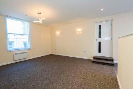 Aubrey House, HR9 - Photo 4