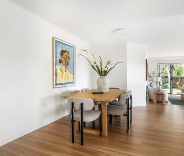 Sun Drenched Garden Apartment - Photo 2