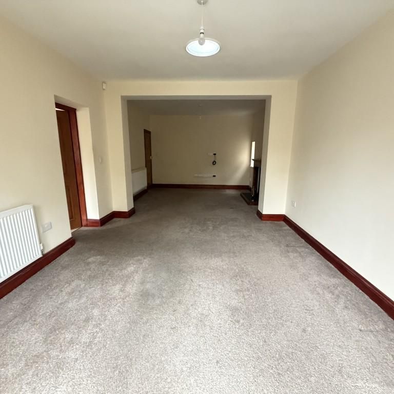 4 bedroom detached house to rent - Photo 1