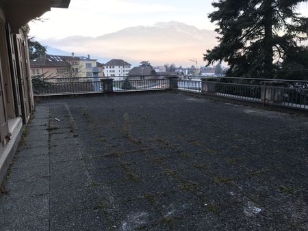 Charming 2.5 room apartment - Available from 01.03.2026 - Photo 5