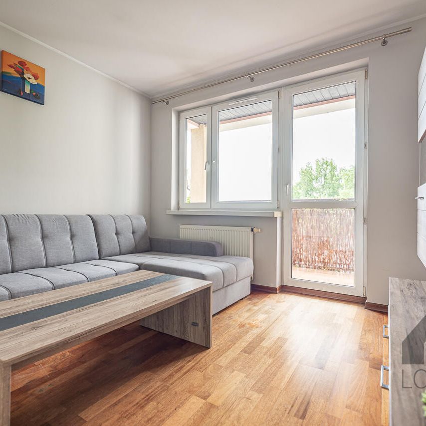 Piękne i wyposażone mieszkanie dwupokojowe na Azotce w Jaworznie do wynajęcia | Spacer 3D - Фото 1