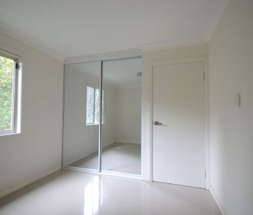 Two Bedroom House - Photo 6