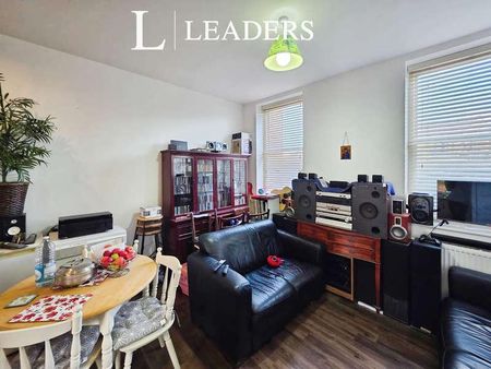 Holbeach House, Orchard, PE12 - Photo 5