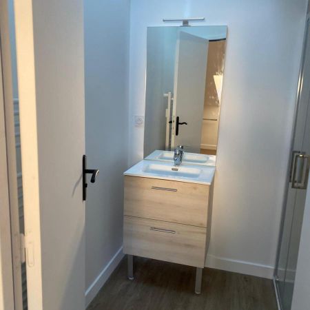 A LOUER-APPARTEMENT A LAVAL - Photo 3