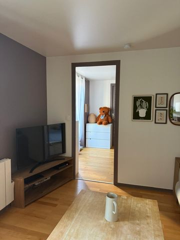 Location Appartement 2 pièces 33m² - Photo 2