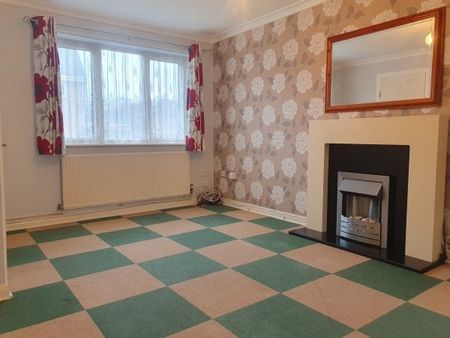 Selwyn Gardens, Boyatt Wood - Photo 3