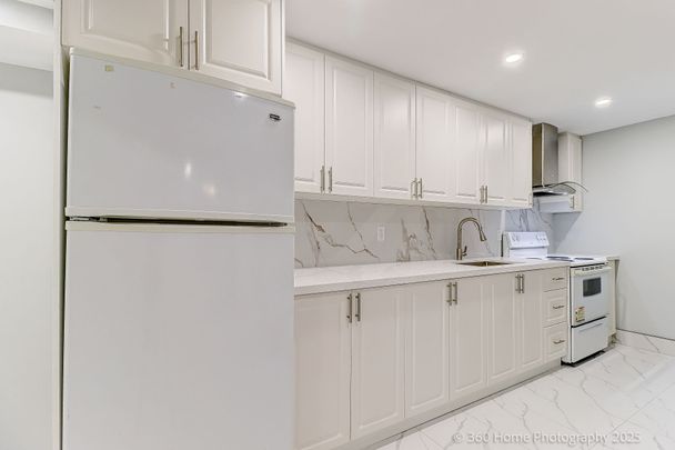 For Lease - 304 Drummond Drive Unit# Lower, Vaughan, Ontario - Photo 1